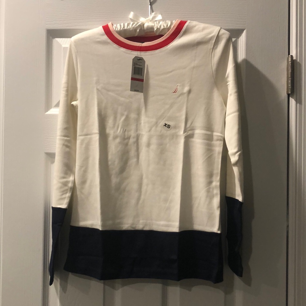 NWT Nautica Longskeeve T-shirt, XS